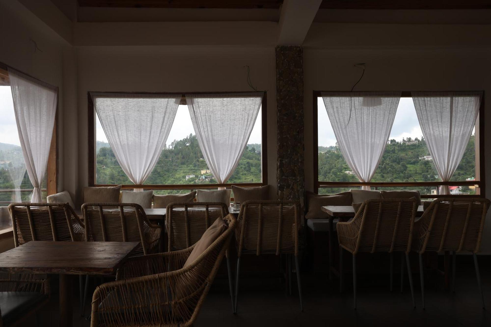 Ecstasy Stays Mukteshwar Exterior photo